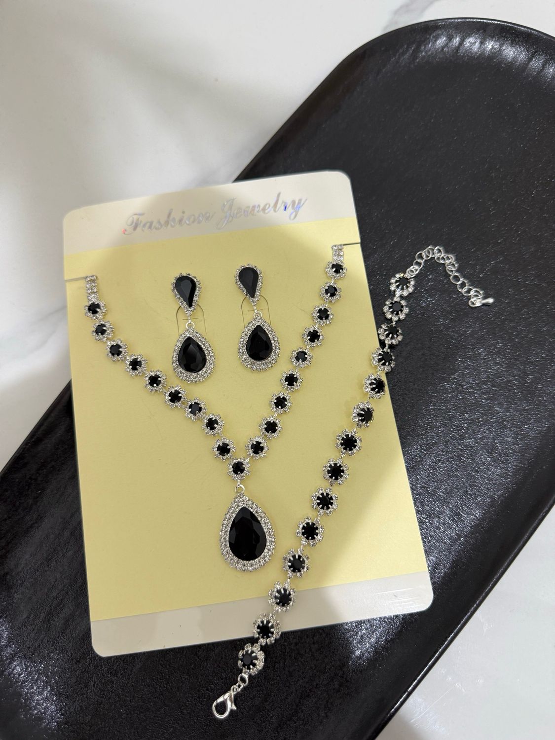 Radiance Jewelry Set