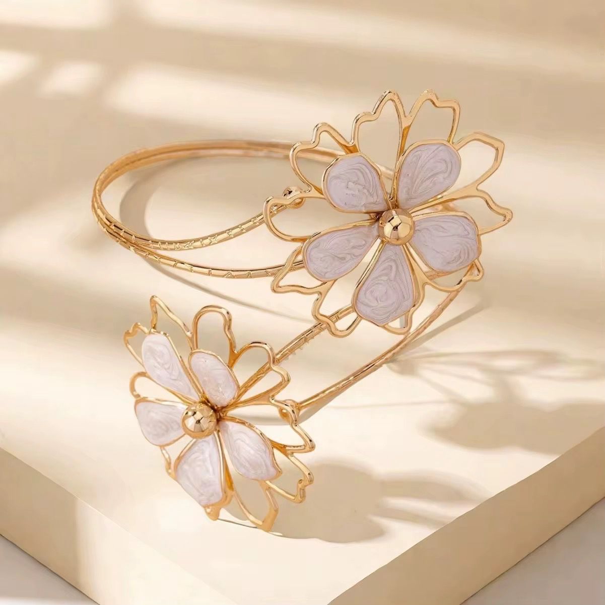 Armlet Floral