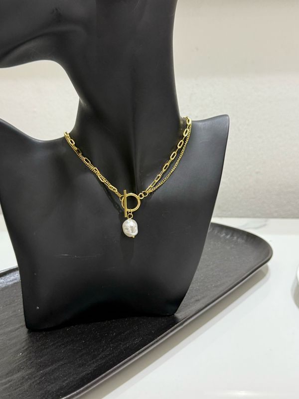 Chloe Layered Necklace