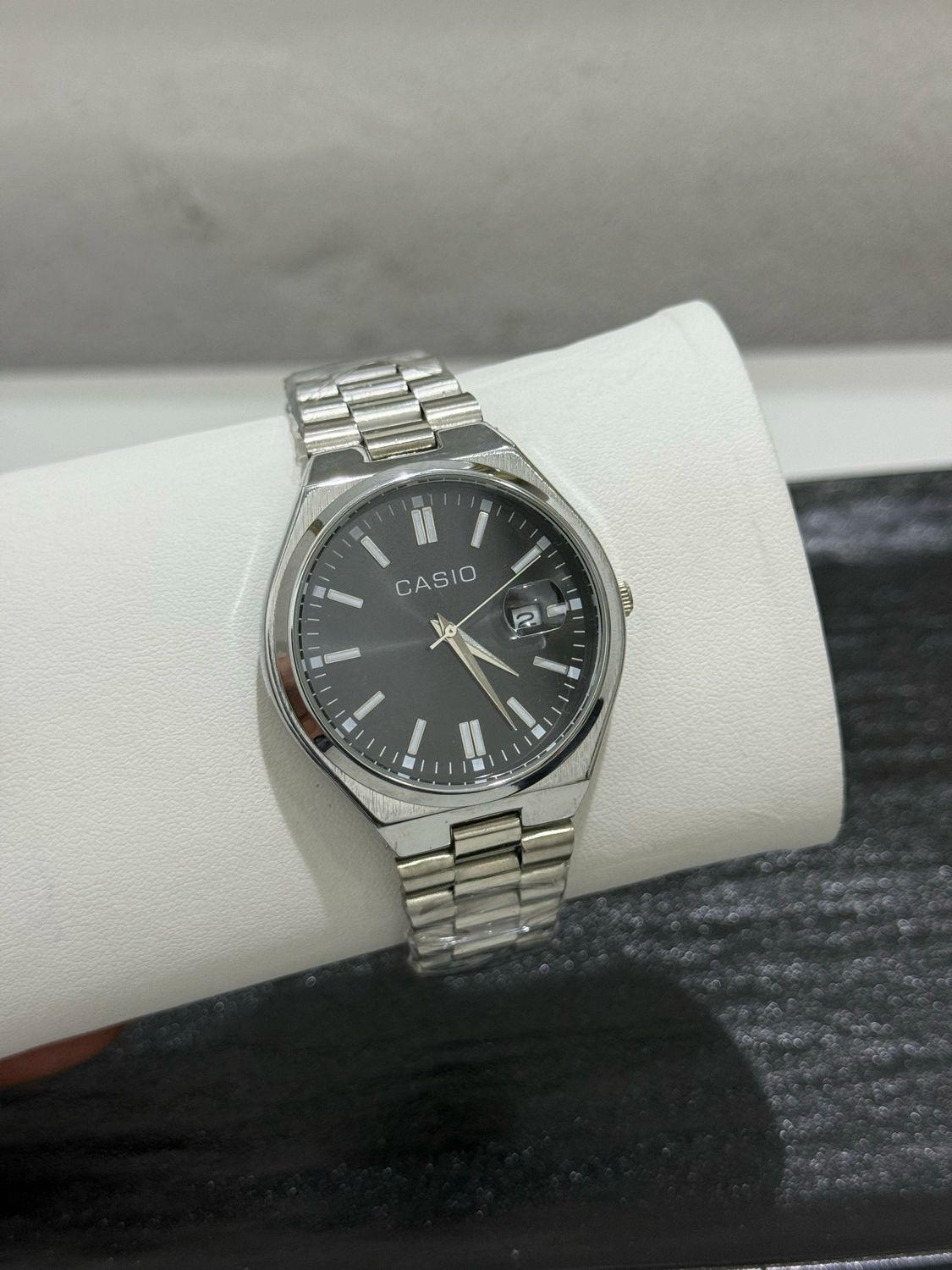 Casio Silver Round Face