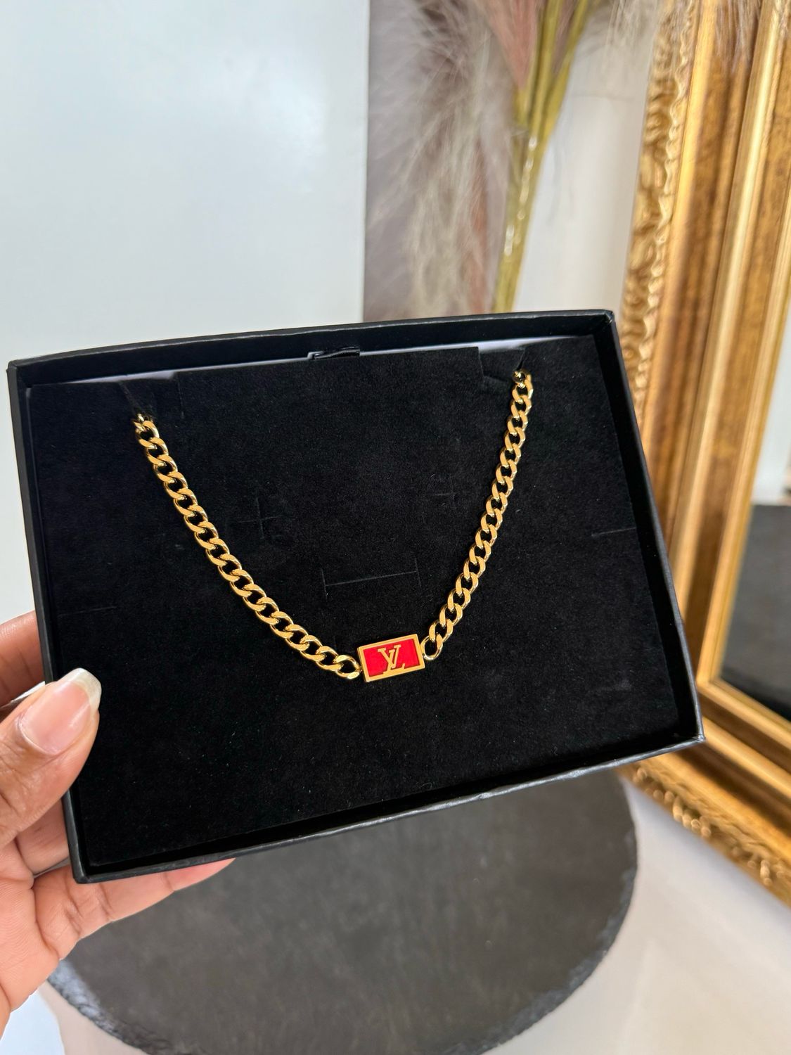 Priscy Necklace