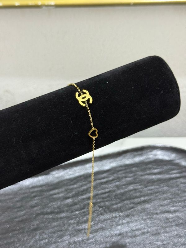 Vera Everyday Bracelet