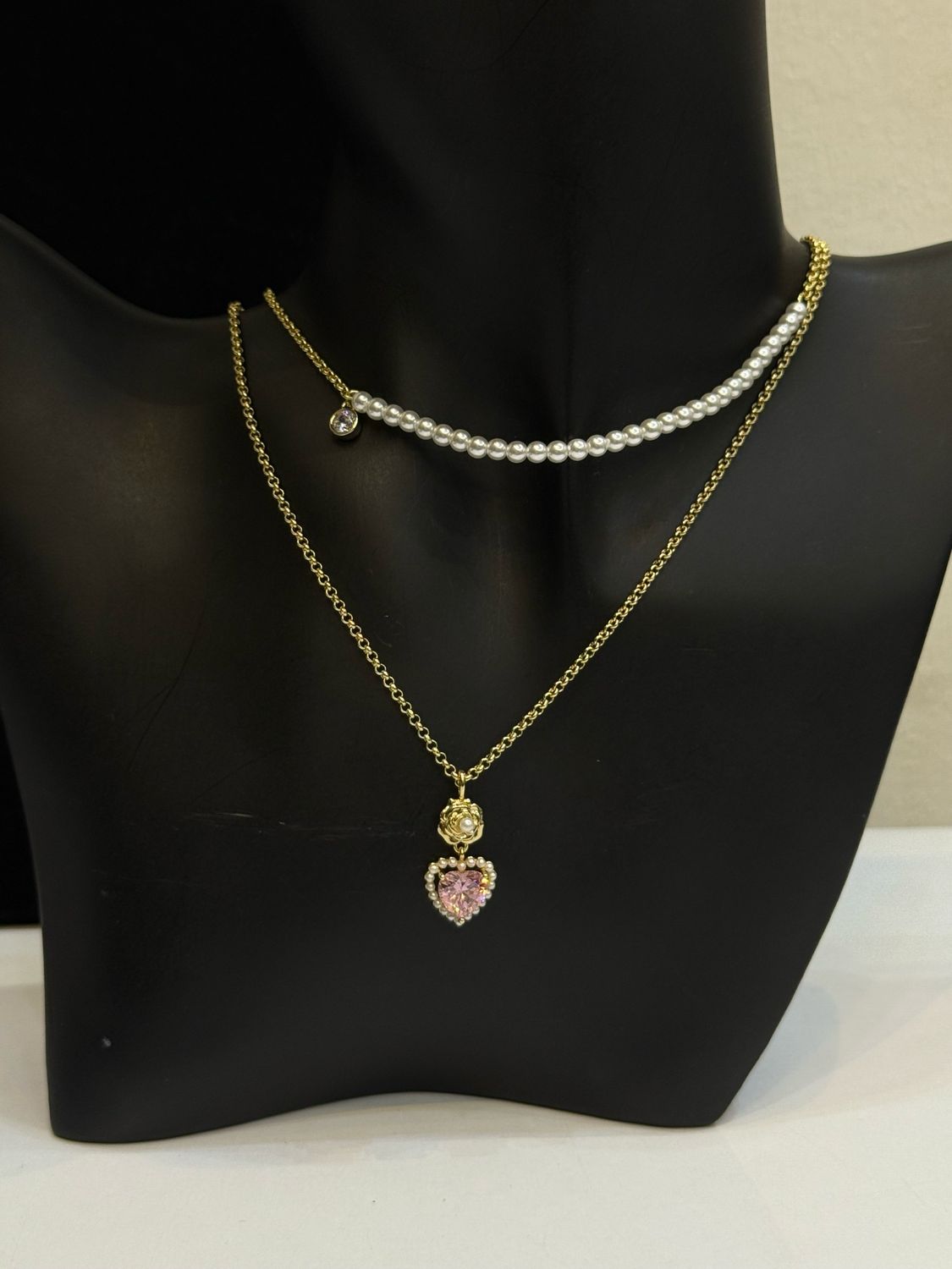 Rae Pearl Necklace