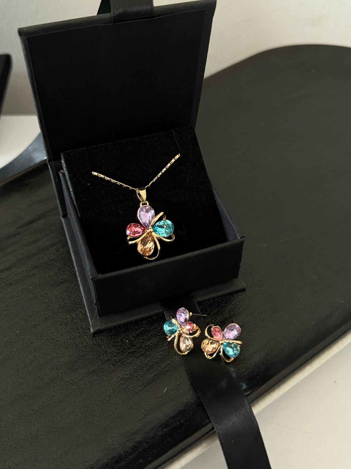 Nora Necklace