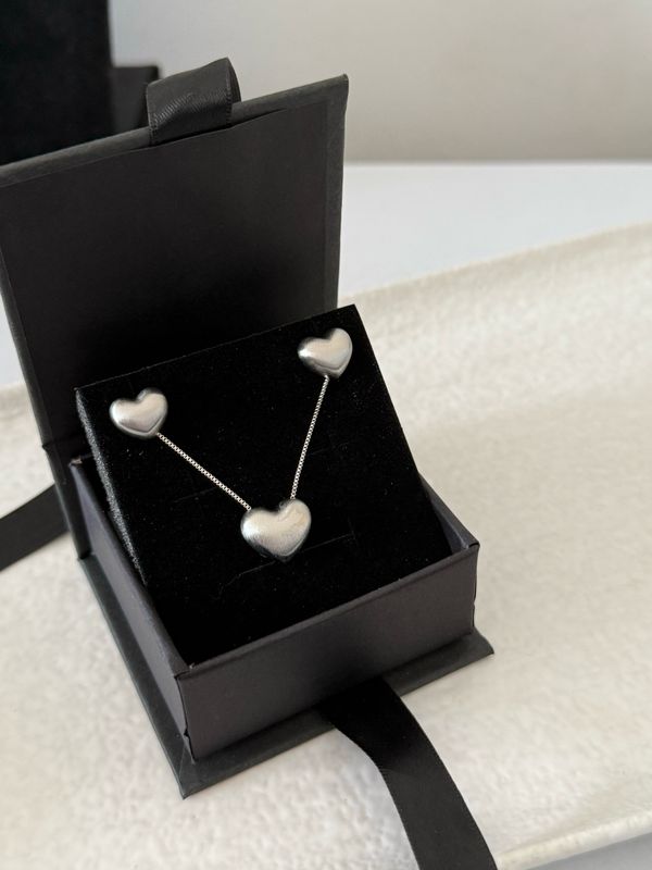 Nora Necklace