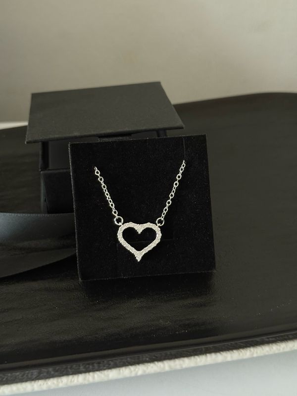 Halle Necklace