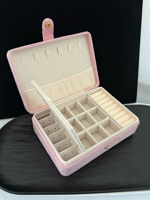 Janice Jewelry Organizer