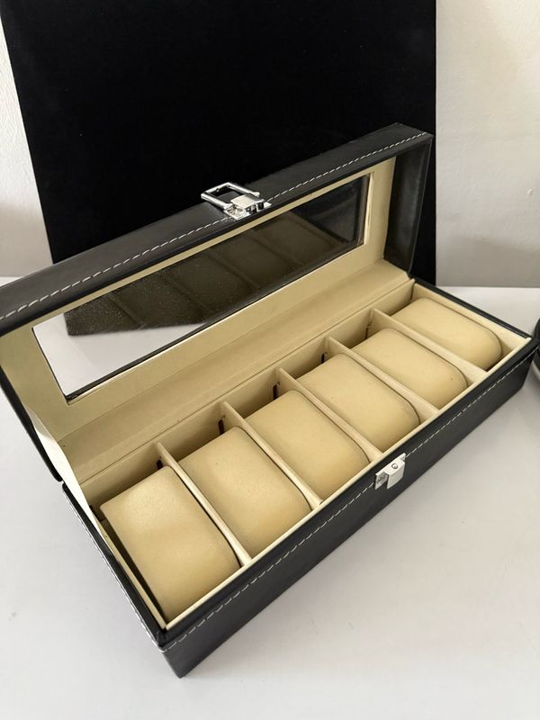 Watch Organizer