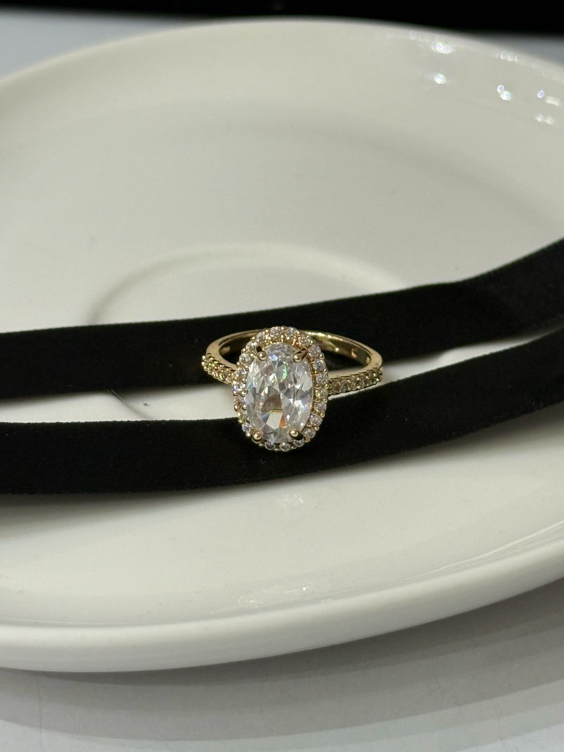 Lustre Rings