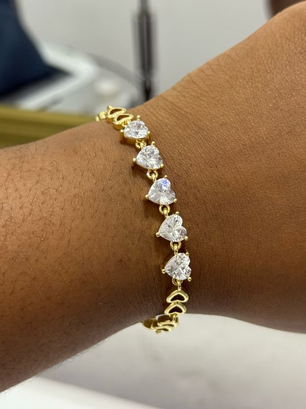 Lia Bracelet