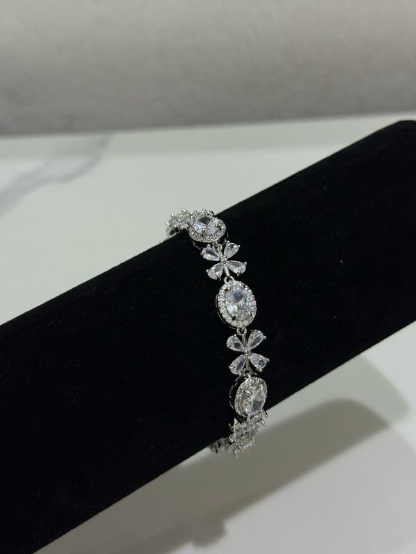 Lisa Bracelet
