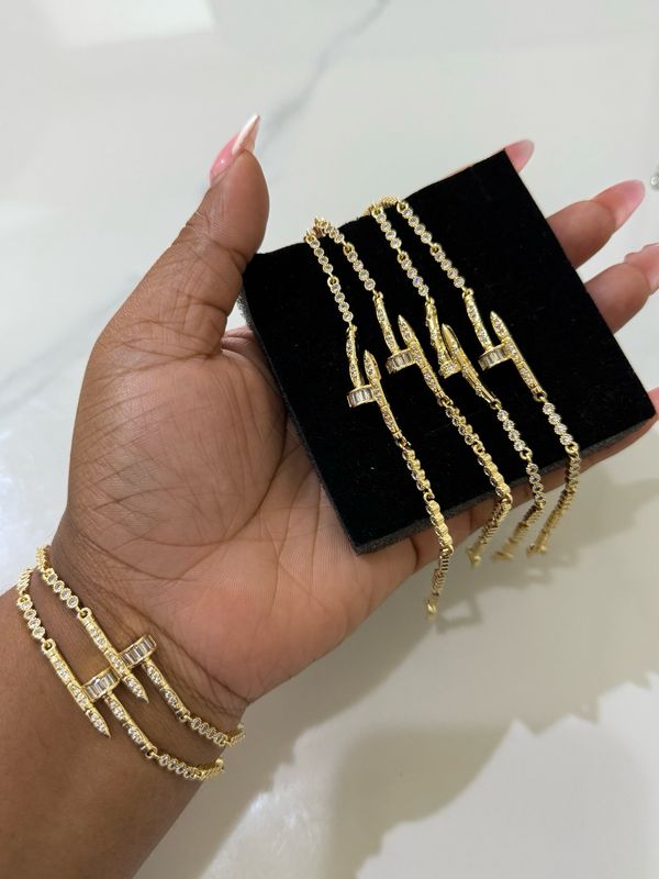 Lia Crystal Bracelet