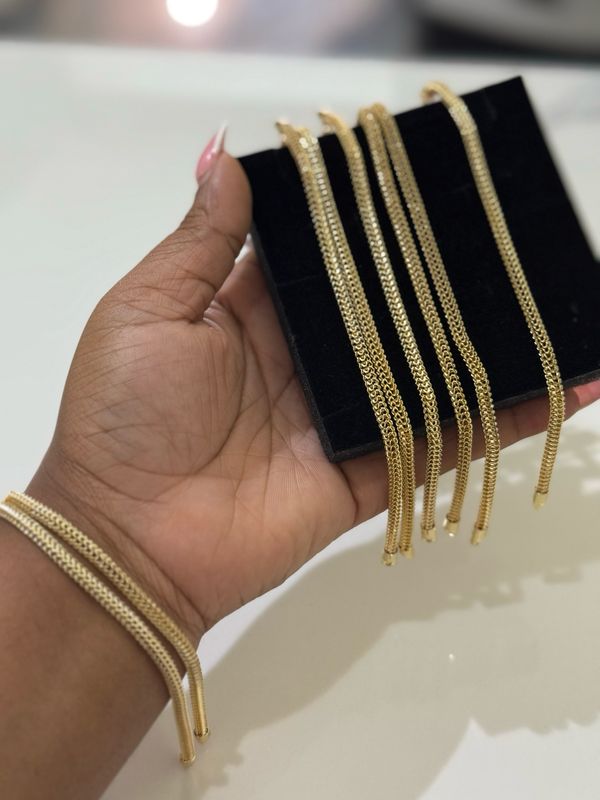 Lia Unisex Bracelet