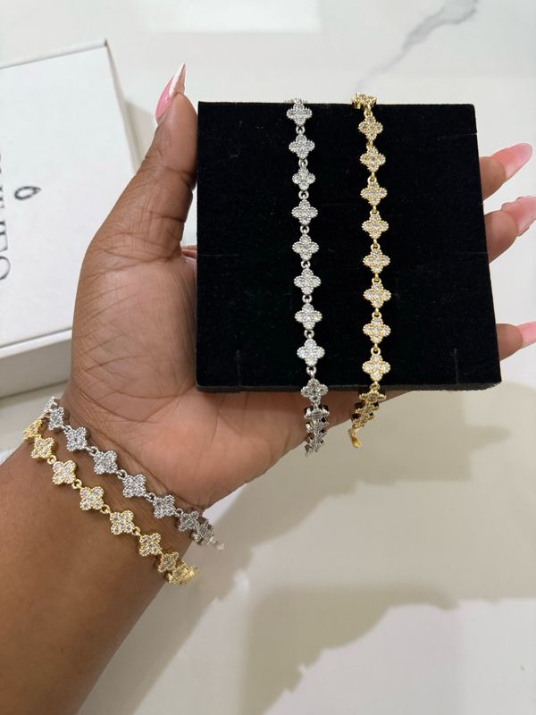Lia Unisex Bracelet