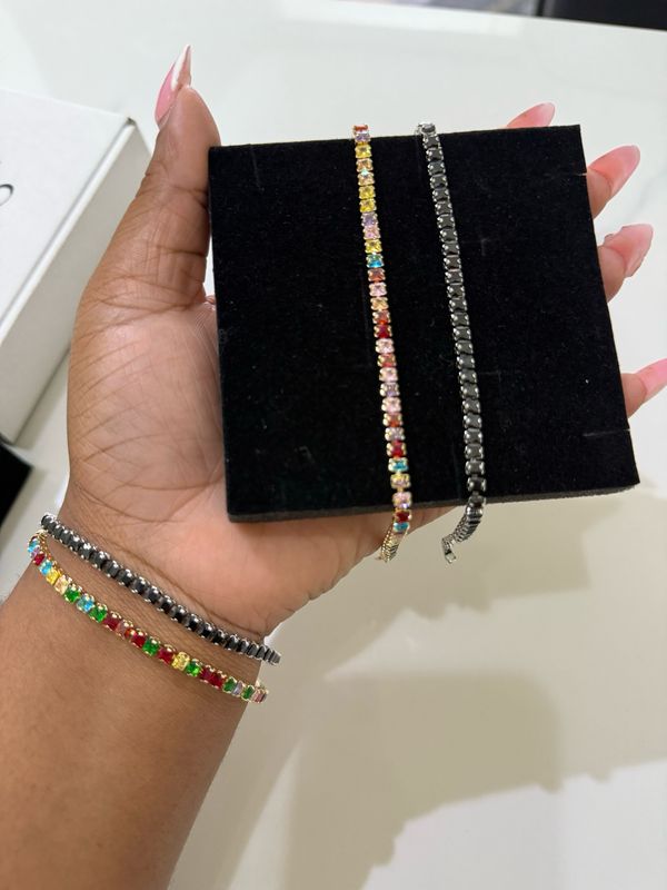 Lia Unisex Bracelet