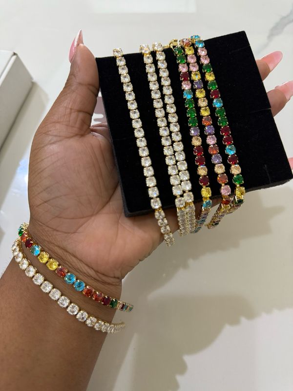 Lia Unisex Bracelet