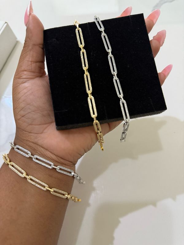 Lia Unisex Bracelet