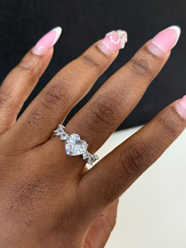 Lustre Rings