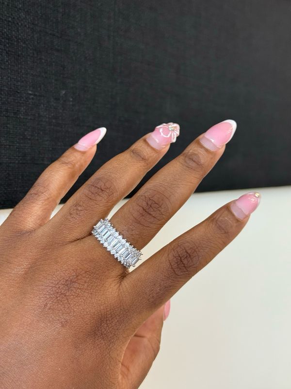 Lustre Ring