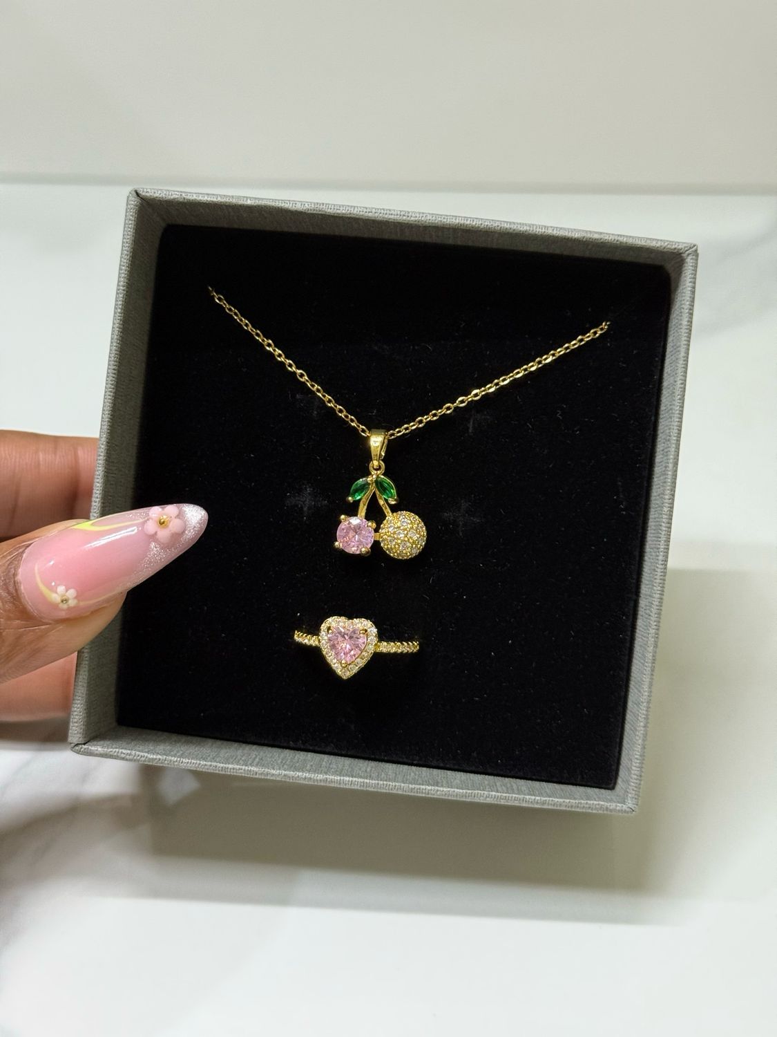Cherry Gift Set