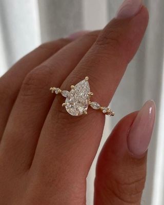 FASHION PROMISE / ENGAGEMENT RINGS