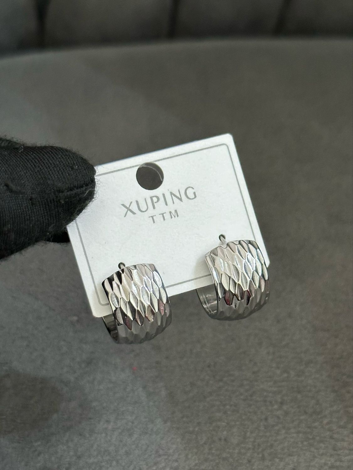 2866 PP Hoop Earring