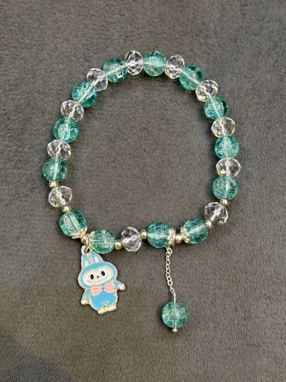 2737 Charm Beads