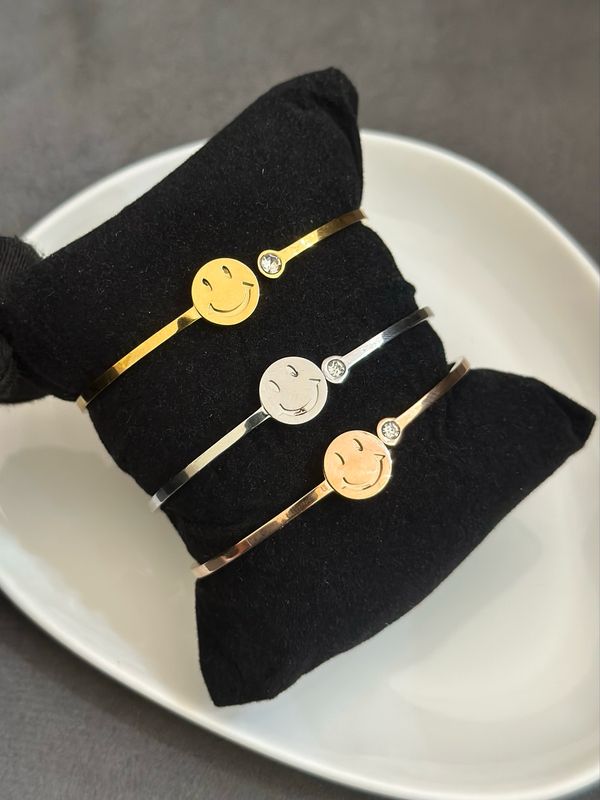 2753 Eleen Bangle 16