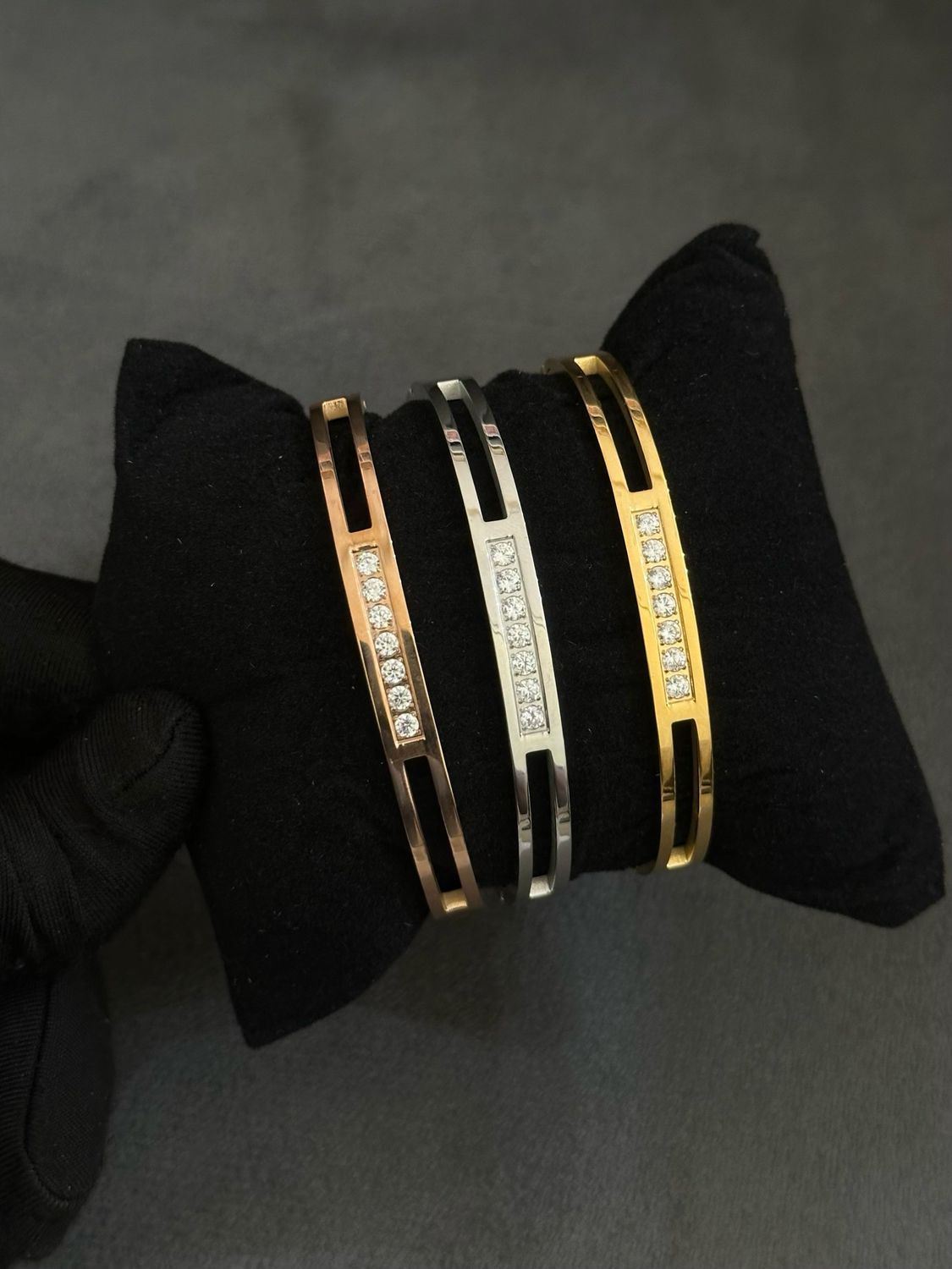 2749 Eleen Bangle 12