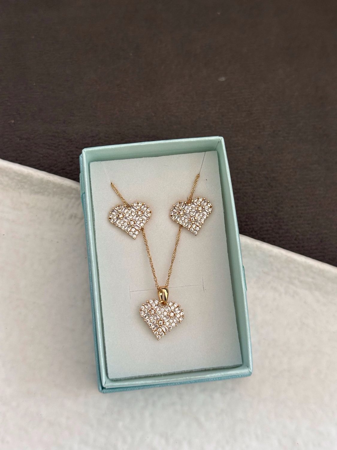 3042 Rosette Rose Gold Necklace