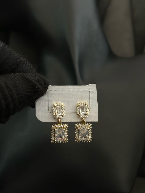 2659 lia earring