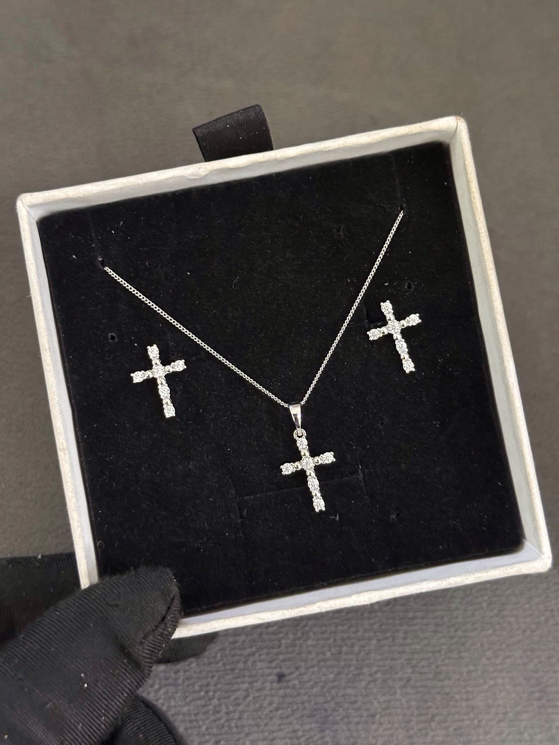 3040 Lily Silver Necklace