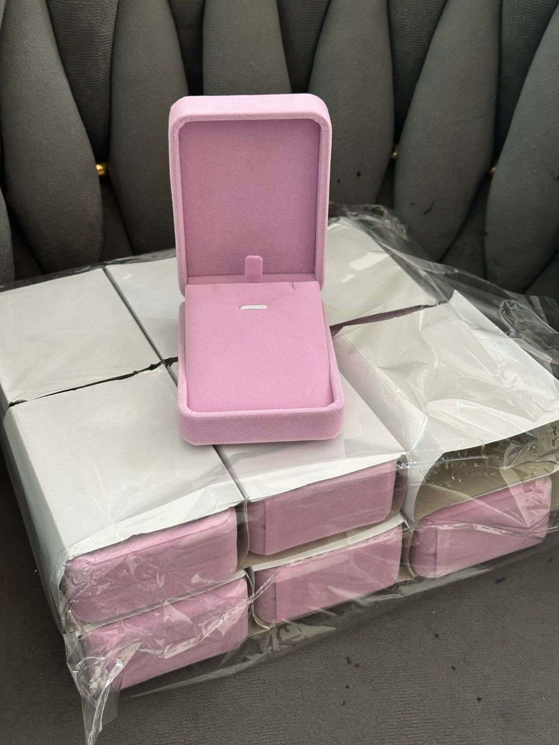 3242 Pink Velvet Box