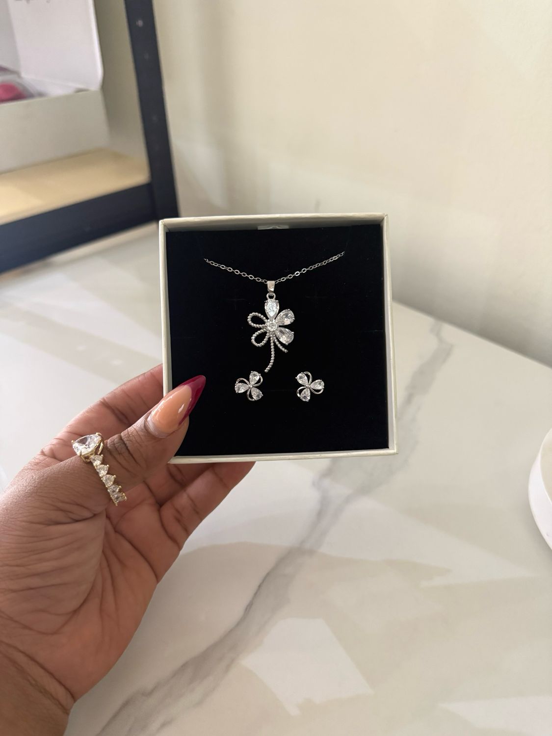 Nina Necklace
