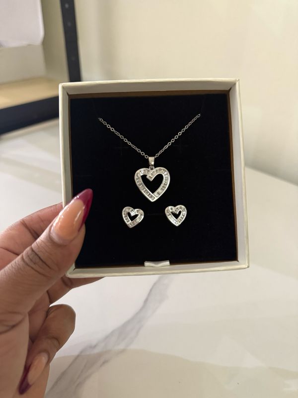 Nina Necklace