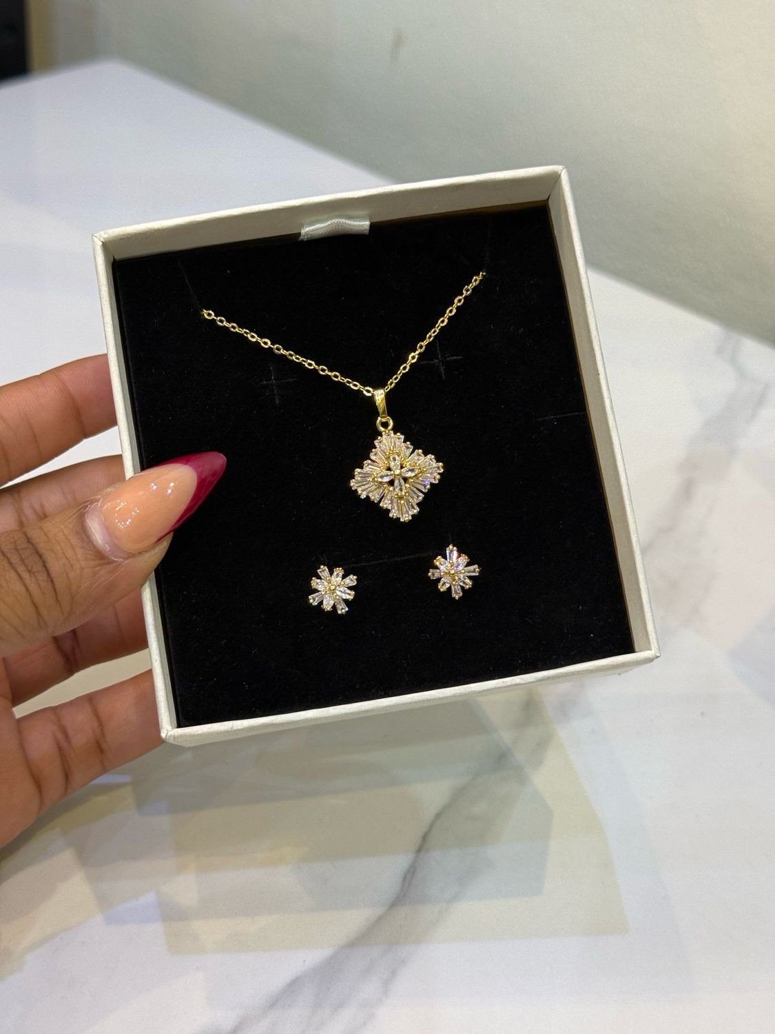 Nina Necklace