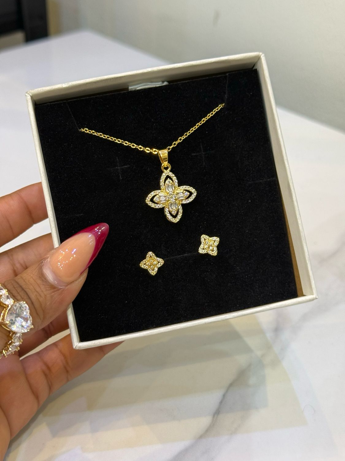 Nina Necklace