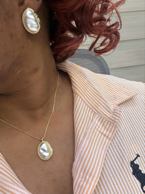 Nora Necklace