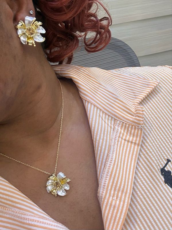 Nora Necklace