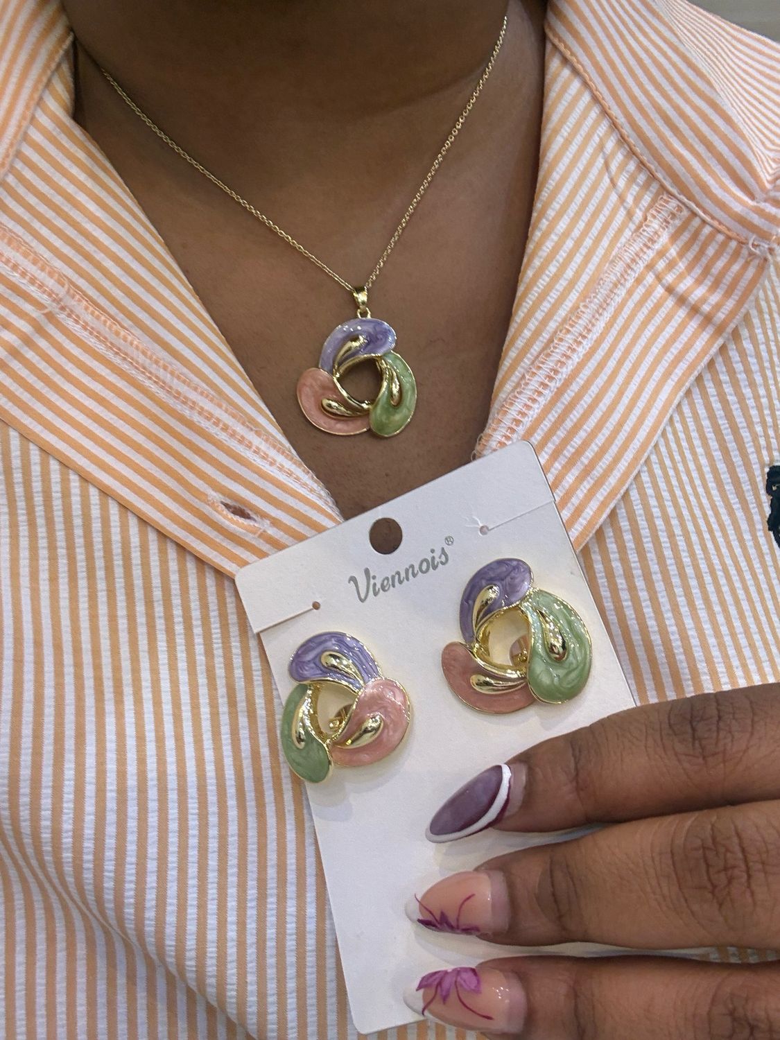Nora Necklace