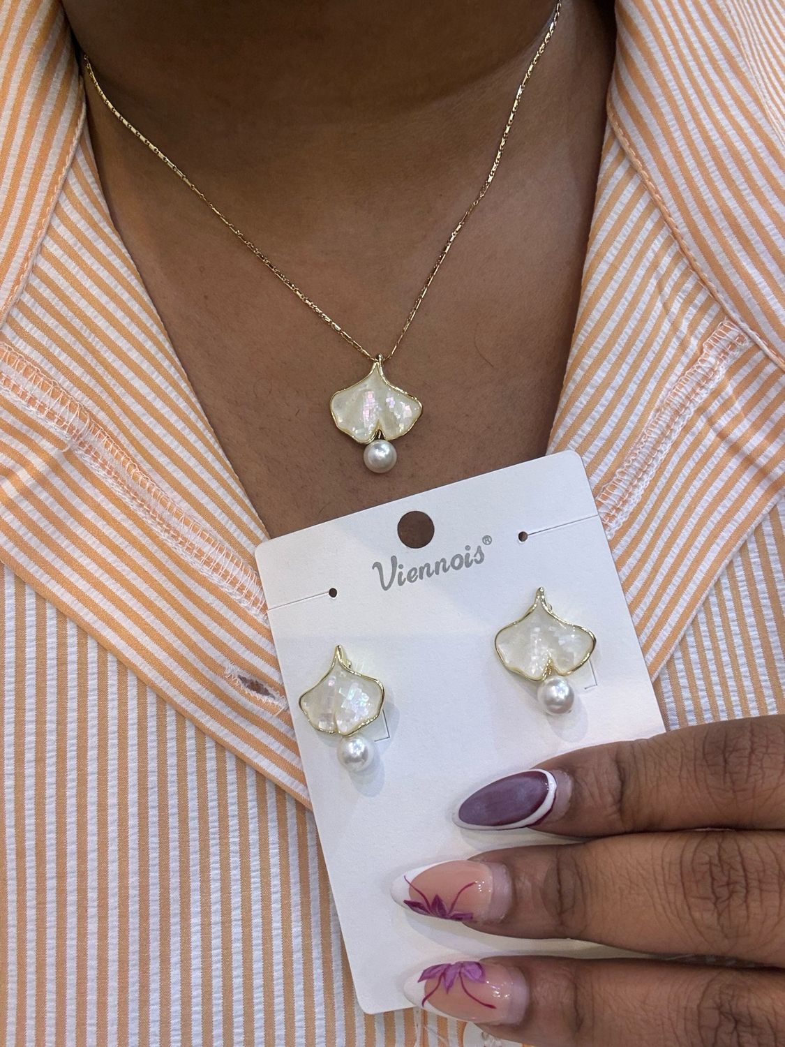 Nora Necklace