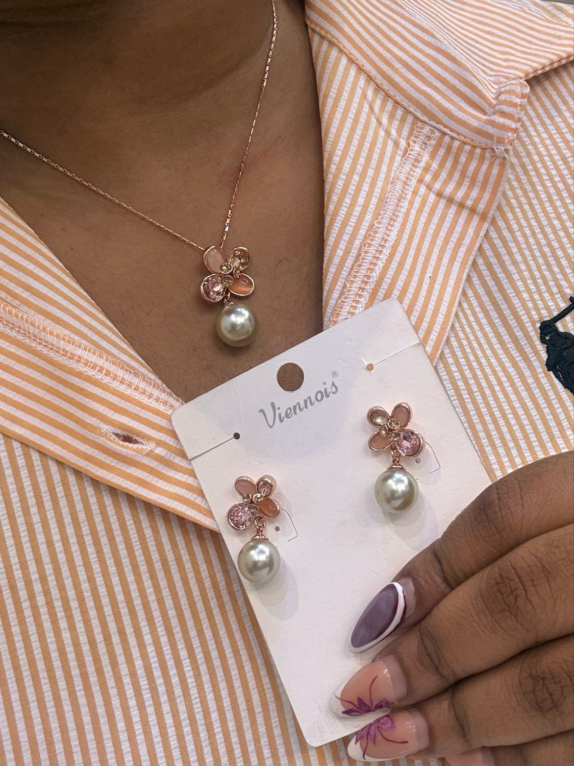Nora Necklace