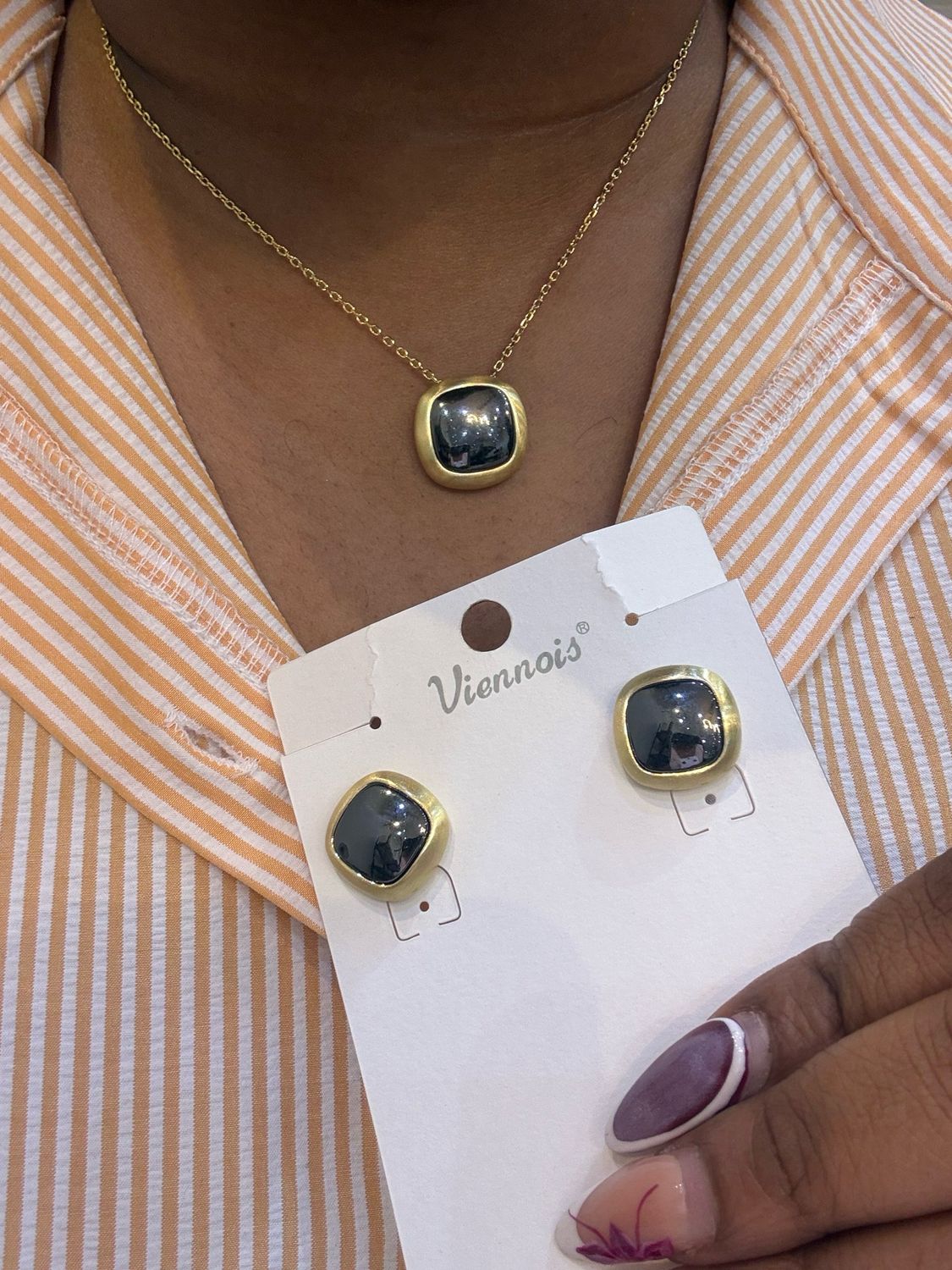 Nora Necklace