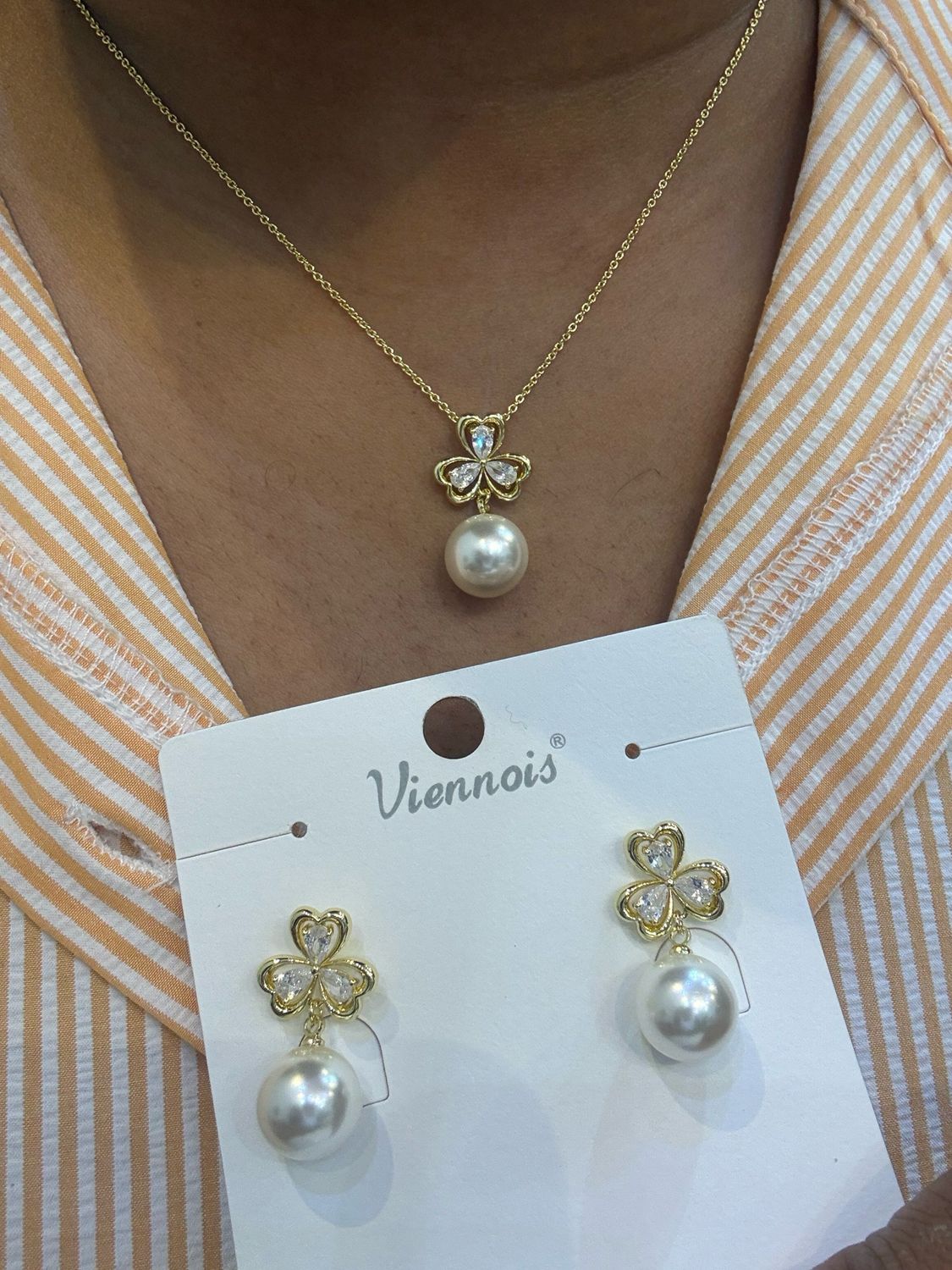 Nora Necklace