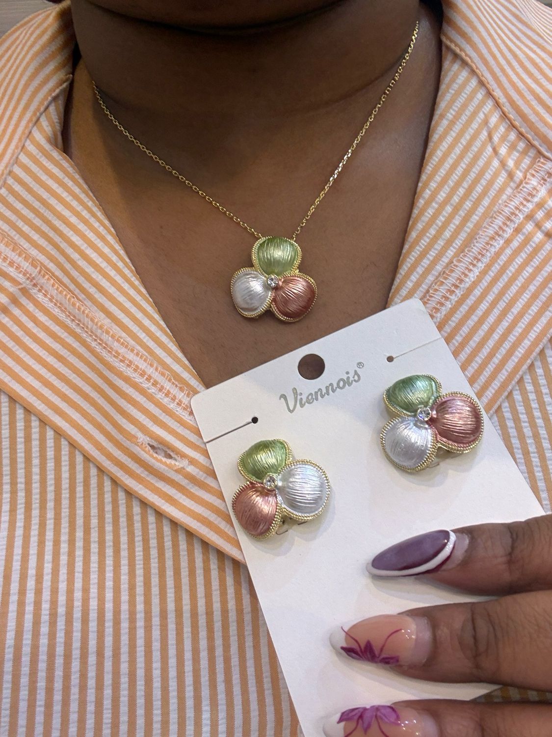 Nora Necklace