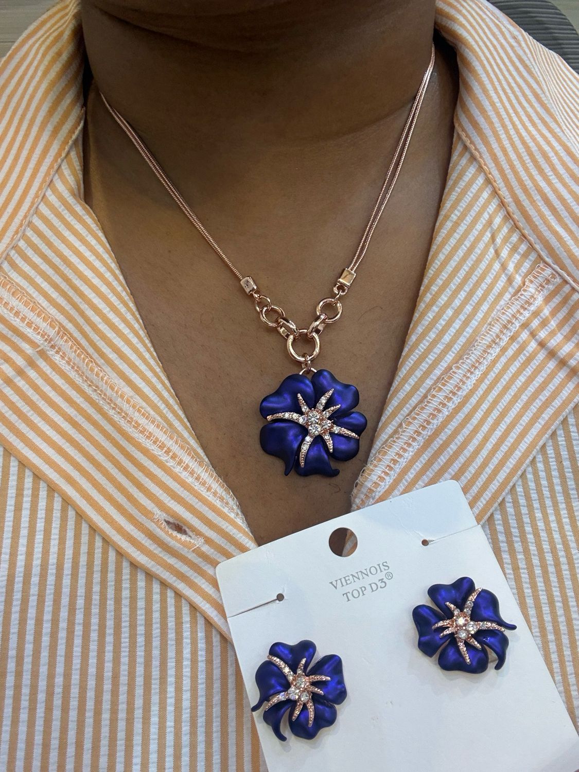 Nora Necklace