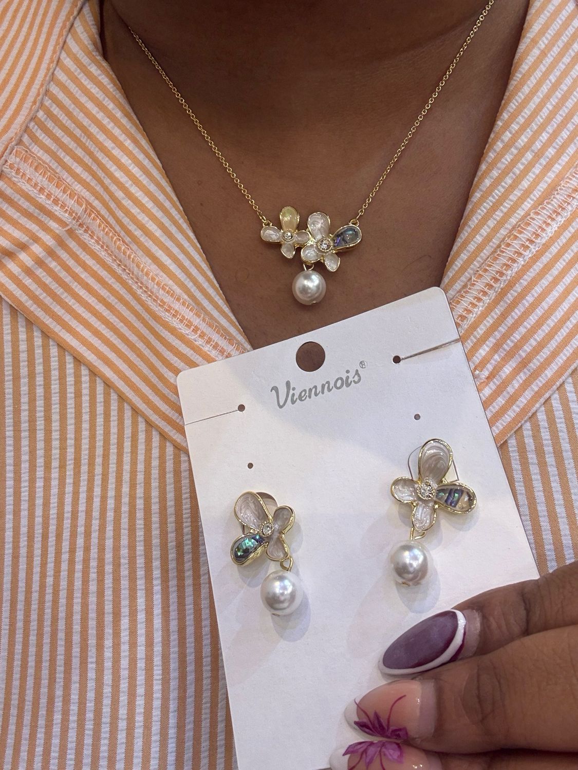Nora Necklace