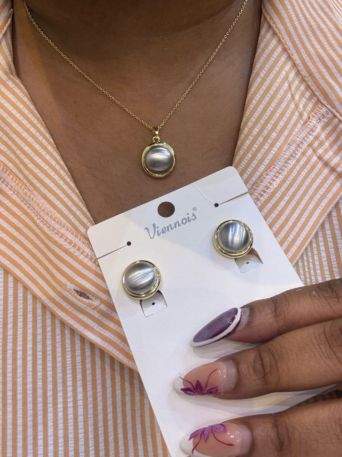 Nora Necklace