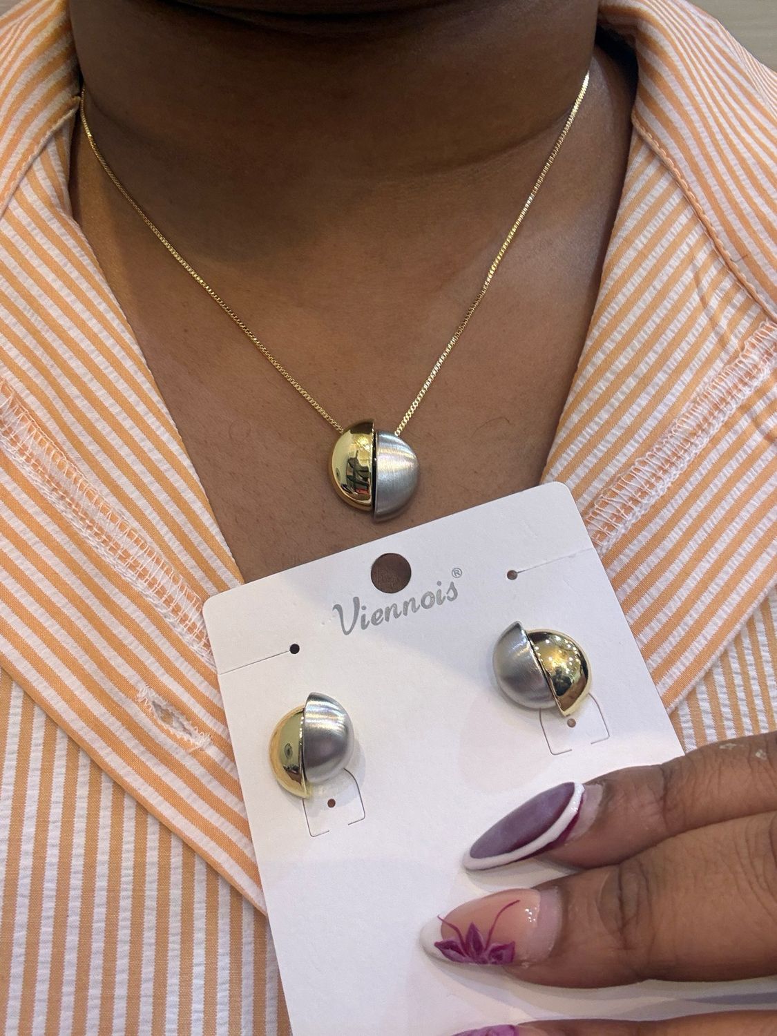 Nora Necklace