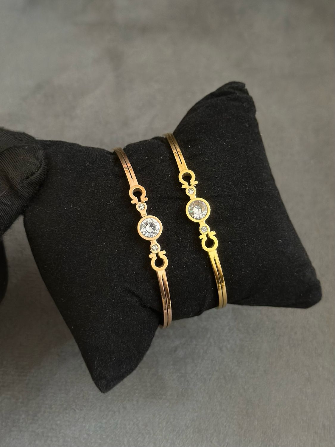 Eleen Bangle